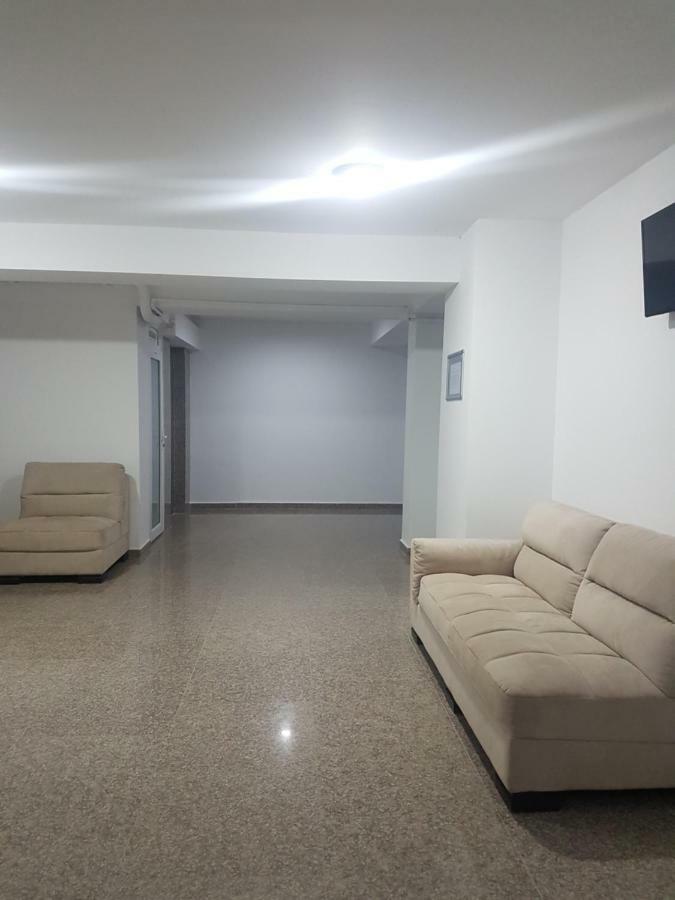 Summerhouse Apartments Mamaia Ngoại thất bức ảnh